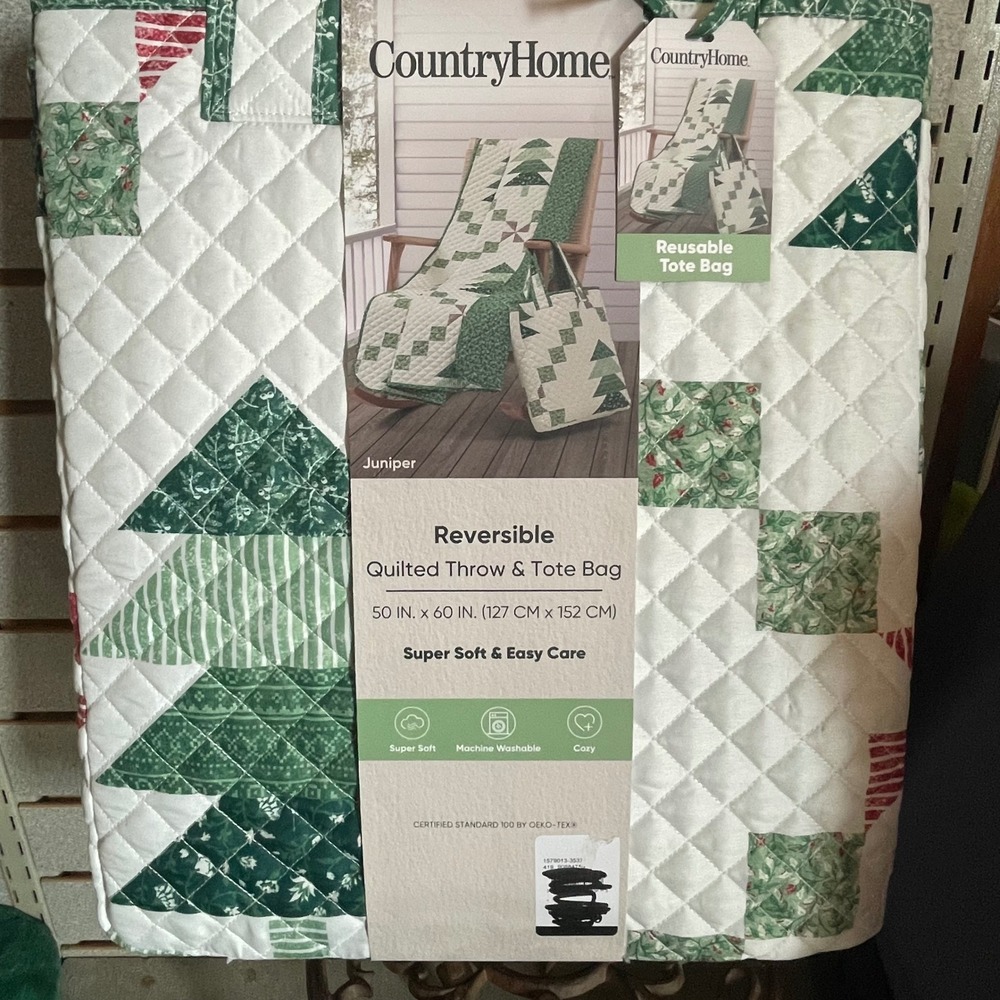 CountryHome Juniper Reversible Quilted Throw Blanket‎ & Tote Bag Set Green White